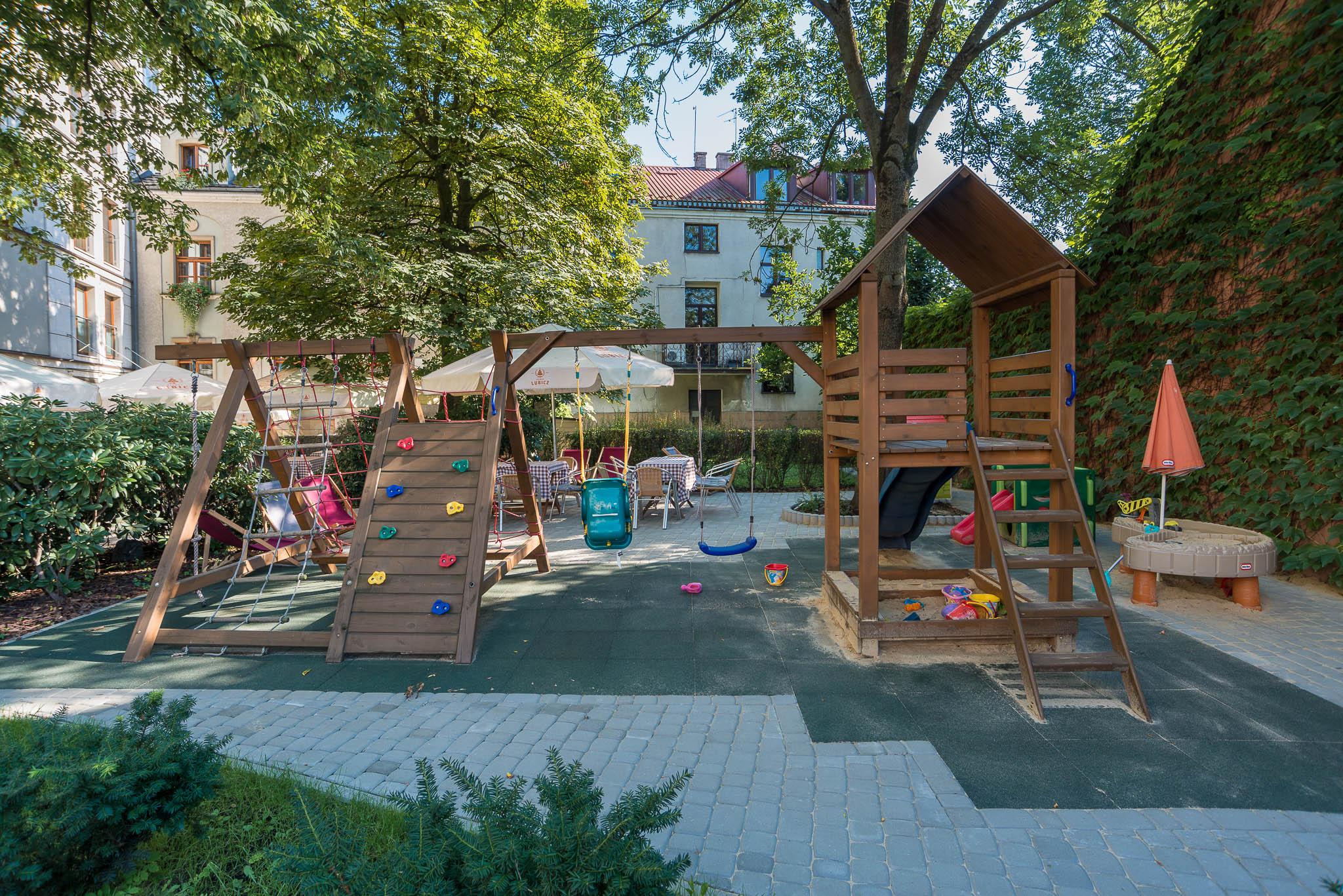Niebieski Art Hotel & Spa Cracovia Exterior foto Playground